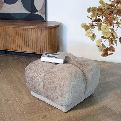 DÉJA Living Poef Timéo - Taupe - Stof - 64x64x41cm - vtwonen shop