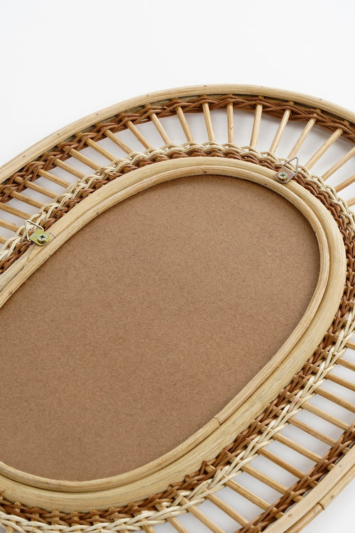 Mica Decorations Oval Wandspiegel - L59 x B40 x H3 cm - Rotan - Lichtbruin - vtwonen shop