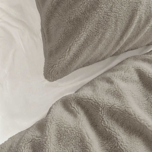 Byrklund - Dekbedovertrek Favorite Fuzzle - 200x220 cm - Taupe