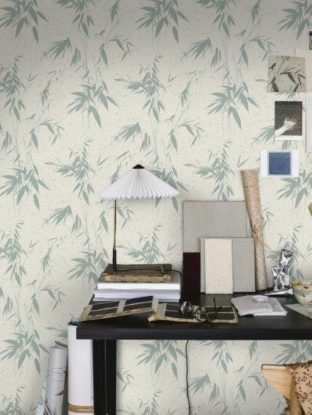 Borastapeter behang bladeren wit en vergrijsd blauw - 53 cm x 10.05 m - 660301 - vtwonen shop