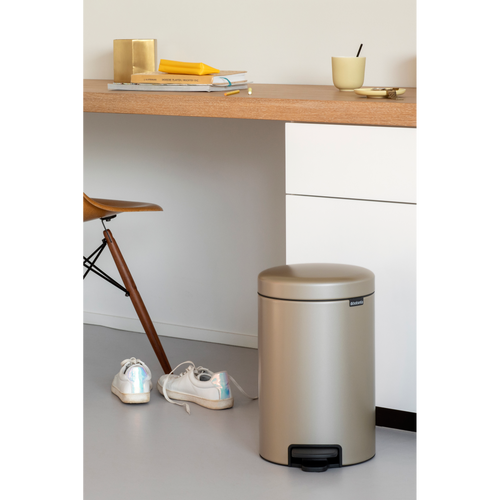 Brabantia NewIcon Pedaalemmer, 12 liter, kunststof binnenemmer - Metallic Gold