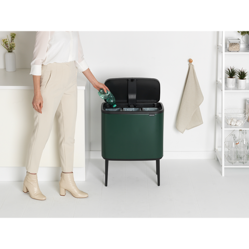Bo Touch Bin, met 3 binnenemmers, 3 x 11 liter - Pine Green - vtwonen shop