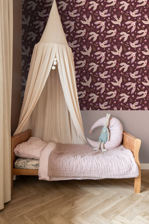 ESTAhome behang bloemen en vogels aubergine paars - 50 x 900 cm - 131759