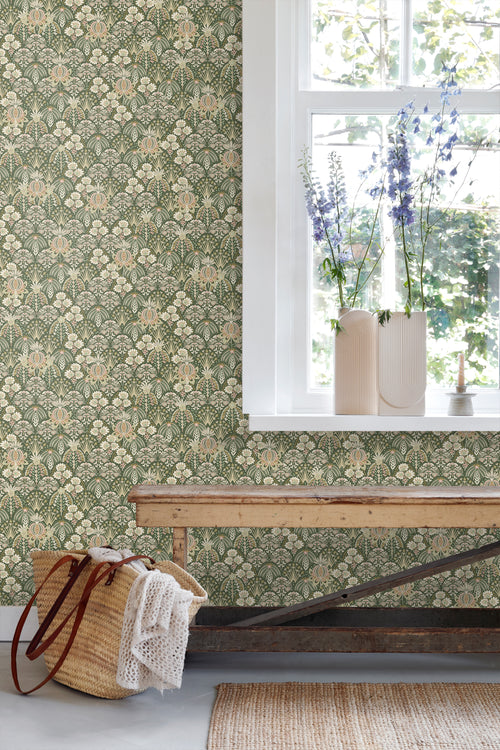 ESTAhome behang vintage bloemen in art nouveau stijl donkergroen - 50 x 900 cm - 130972 - vtwonen shop