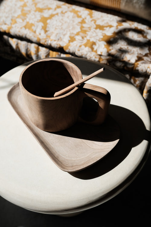 Household Hardware - Mok - Walnoothout - Handgemaakt - vtwonen shop