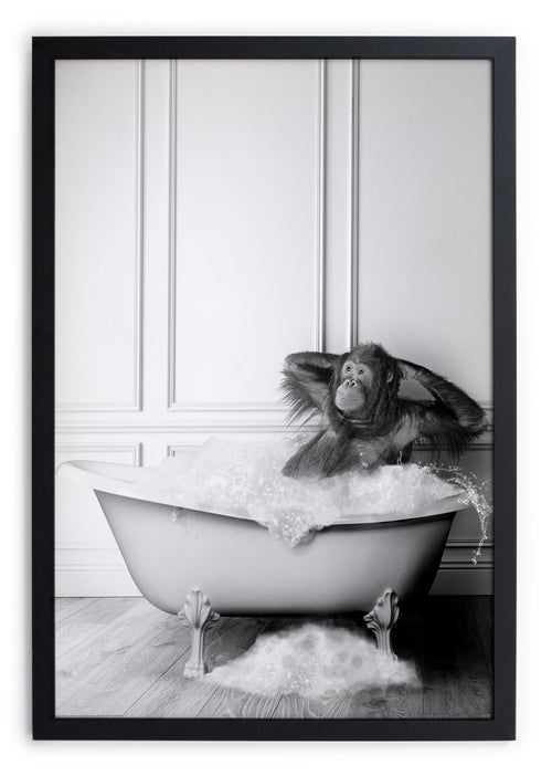 Zwarte lijst met kader 40x30 Orang-oetan bad - vtwonen shop