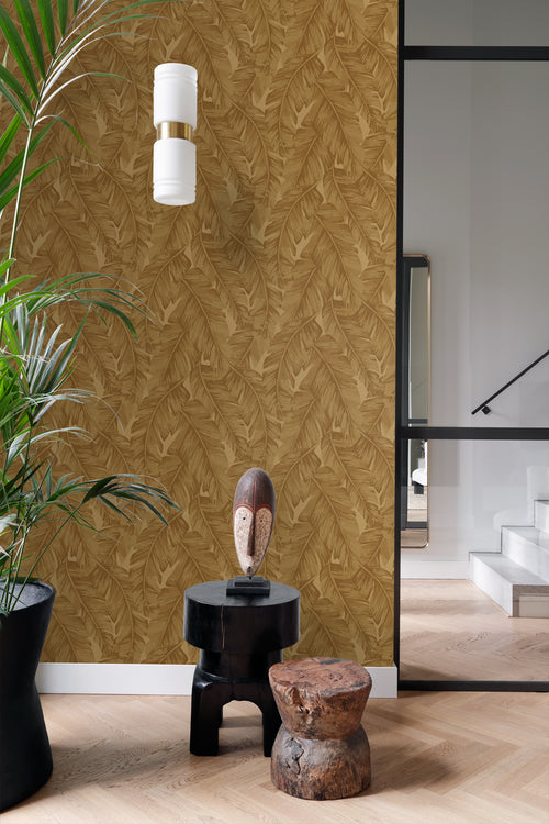 Origin Wallcoverings eco-texture vliesbehang palmbladeren okergeel - 50 x 900 cm - 347891 - vtwonen shop