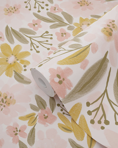 ESTAhome behang bloemen licht roze, okergeel en vergrijsd groen - 50 x 900 cm - 130923 - vtwonen shop