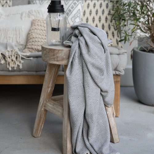 Return to Sender Plaid 100 x 190 cm grijs, hamamdoek van katoen - vtwonen shop