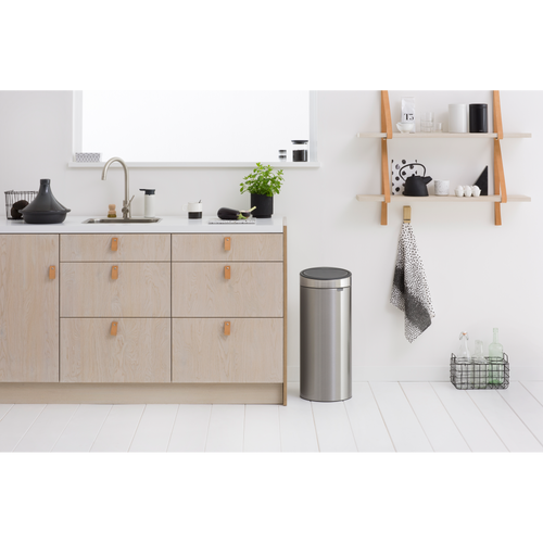 Brabantia Touch Bin New afvalemmer, 30 liter, kunststof binnenemmer - Matt Steel Fingerprint Proof