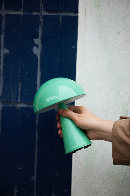 Hübsch draagbare lamp Mush - ijzer/polycarbonaat - ø15xh20cm led - vtwonen shop