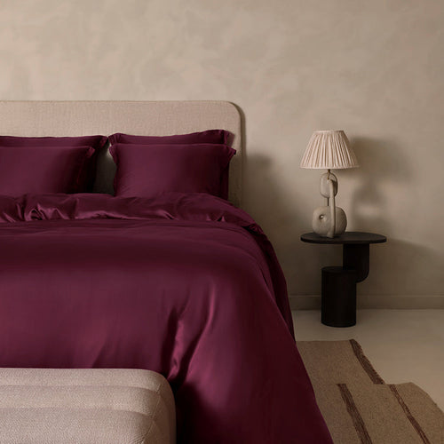 Coco & Cici - Eco Bamboe Sateen Dekbedovertrek Bordeaux - 260x220 + 2 kussenslopen 60x70