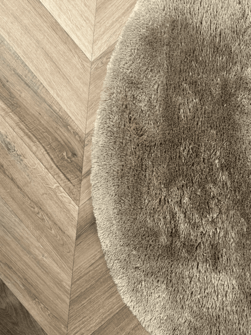 Organisch hoogpolig vloerkleed Odelia bruin/taupe - Interieur05