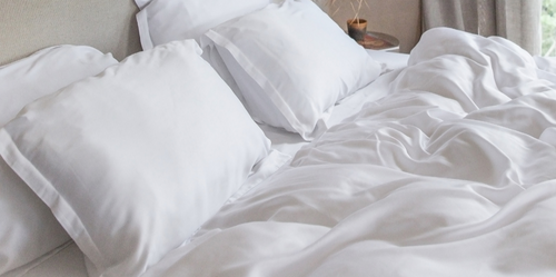 Coco & Cici - Tencel Sateen Dekbedovertrek 140 x 200 cm - 1 Persoons Beddengoed - Wit - Lyocell - Hypoallergeen & Extra Zacht - 1 Kussensloop (60x70)