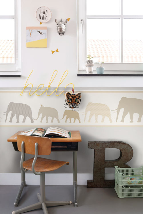 ESTAhome XXL behangrand olifanten beige - 430 x 50 cm - 157322 - vtwonen shop