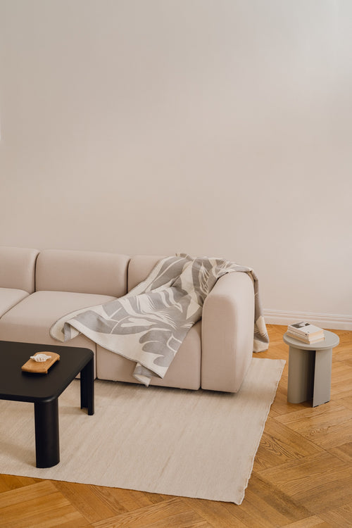 noo.ma SATO Bijzettafel - Pebble Grey - vtwonen shop