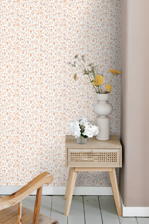 ESTAhome behang bloemetjes roze, terracotta en paars - 53 cm x 10.05 m - 139579