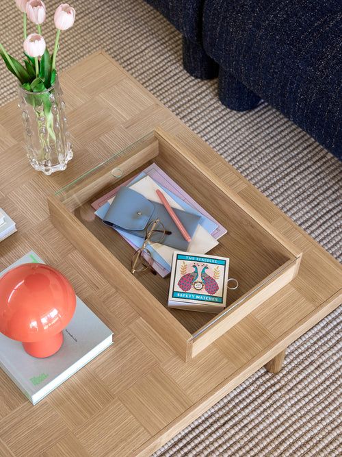 Hübsch vitrine Senri - glas/mdf/eikenfineer/eikenhout - 42x30xh9cm