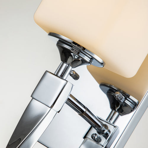 Elstead Kichler Marette Wandlamp met Kap Gepolijst Chroom, IP44