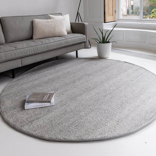 Interieur05 Rond Wollen Vloerkleed Lichtgrijs Vik - 200 x 200 cm - vtwonen shop