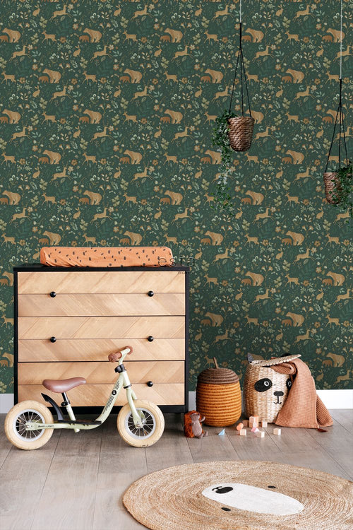 ESTAhome behang bos met bosdieren donkergroen en beige - 53 cm x 10.05 m - 139587