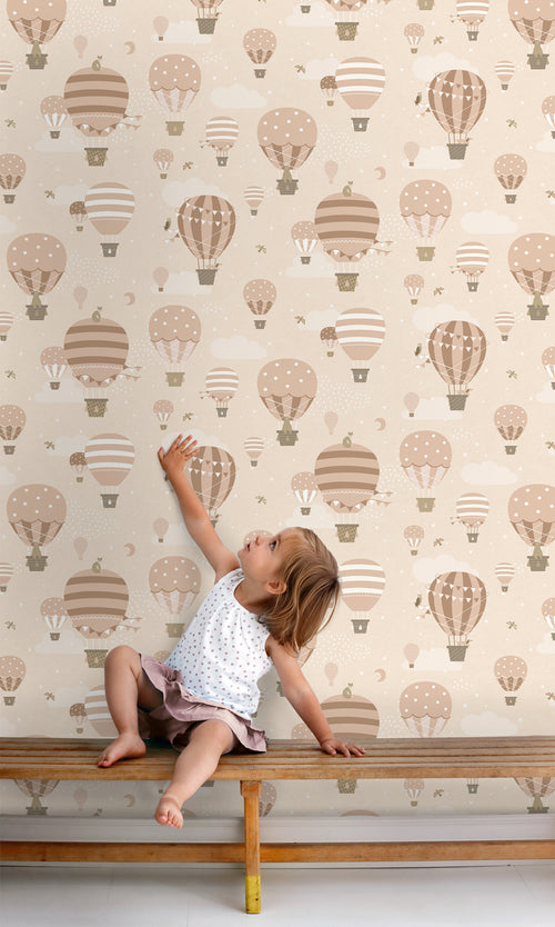 ESTAhome behang luchtballonnen licht terracotta - 50 x 900 cm - 131346 - vtwonen shop