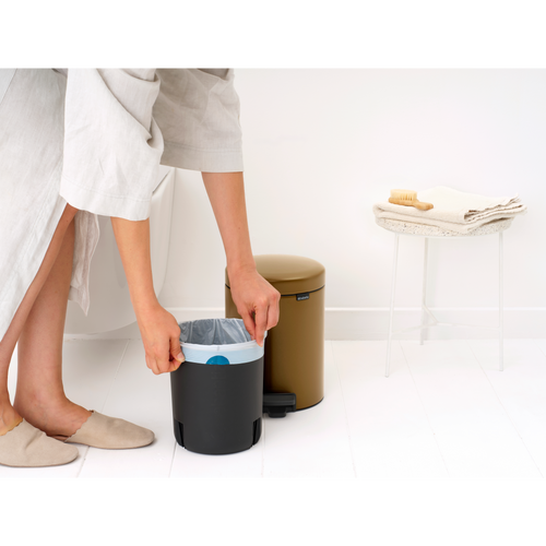 Brabantia NewIcon Pedaalemmer, 5 liter, kunststof binnenemmer - Warm Brass