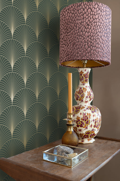 ESTAhome behang art deco motief donkergroen en goud - 53 cm x 10.05 m - 139584
