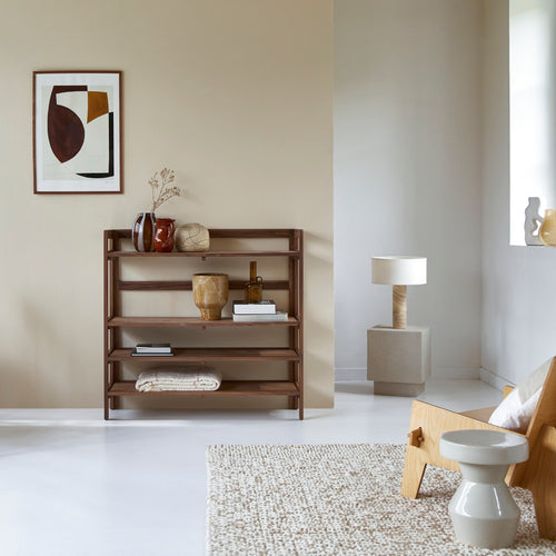 Tikamoon Boekenkast van notenhout - Bruin - vtwonen shop