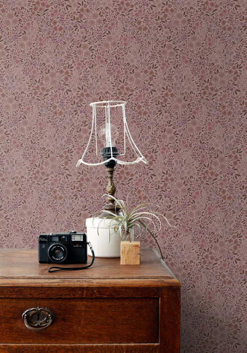 ESTAhome behang bloemetjes oudroze en aubergine paars - 53 cm x 10.05 m - 131129 - vtwonen shop