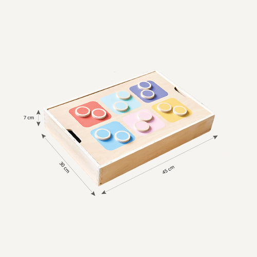 Petite Amélie Houten Sensorisch Speelbak - Met Deksel - Incl. Geheugen en Kleursorteerspel met 12 Gekleurde Houten Schijven – Meerkleurig - vtwonen shop