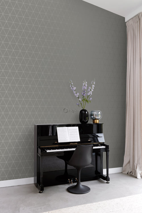 Origin Wallcoverings behang grafische driehoeken warm grijs - 53 cm x 10.05 m - 347716