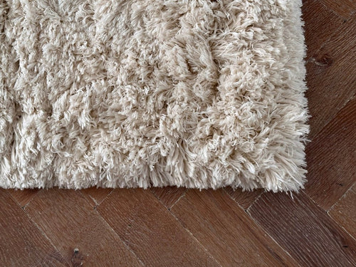 Interieur05 vloerkleed Pilo - hoogpolig - ivoorwit - 80 x 150 cm