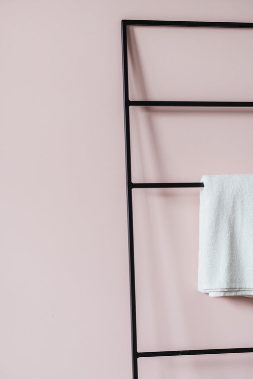 noo.ma TOWS Ladderkapstok - Vulcano Black - vtwonen shop