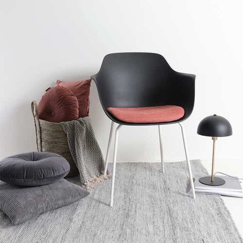 Nolon Nora-Liz Eetkamerstoel Zwart - Terracotta Kussen - Witte Poten - vtwonen shop