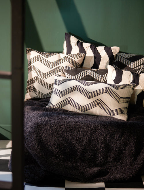 Light & Living kussen BENDIGO - 60x30x10cm - bruin