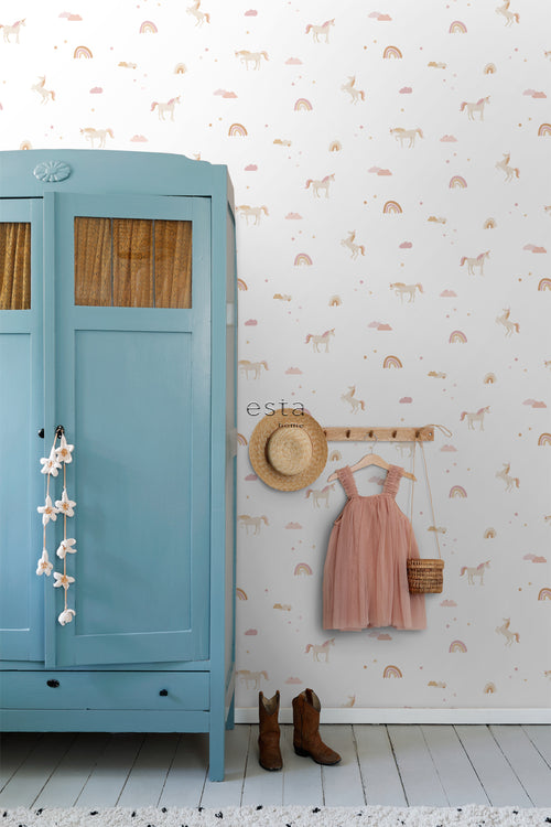 ESTAhome behang unicorns beige, zacht roze en okergeel - 50 x 900 cm - 139538