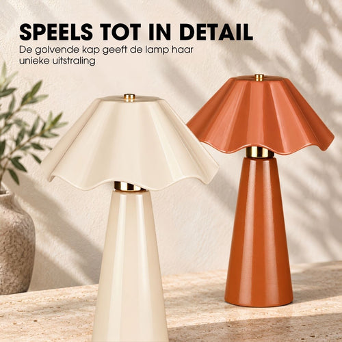 Mica Decorations Meera Tafellamp Roest - Keramische Tafellamp met Geplooide Lampenkap en Metalen Details - Geschikt voor E27 Lichtbron tot 60W met