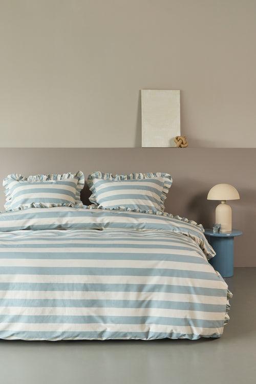 Ambiante Dekbedovertrek Striped Ruffle - 140 x 200/220 cm - Blauw