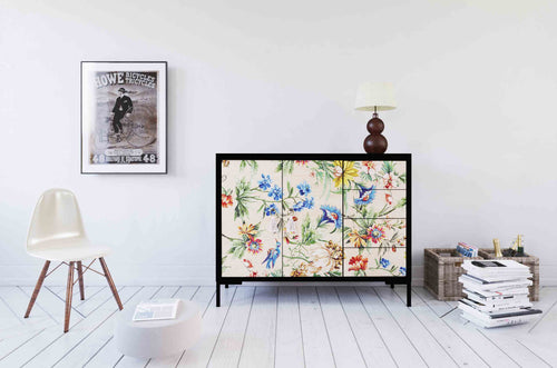 Laag dressoir met 2 deuren en 4 laden van MDF met bloemenpatroon - vtwonen shop