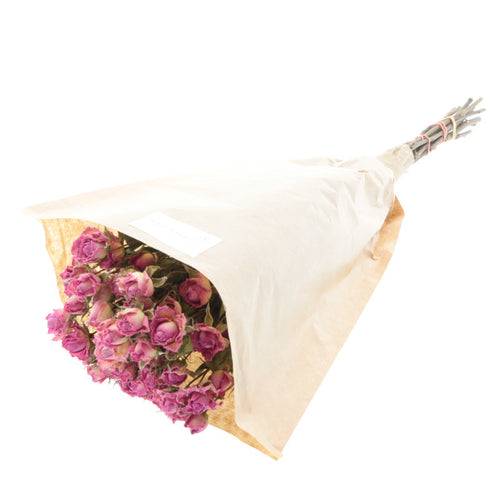 My Flowers.shop Tien gedroogde roze trosrozen | Lengte 50 centimeter | Per bos te bestellen - vtwonen shop