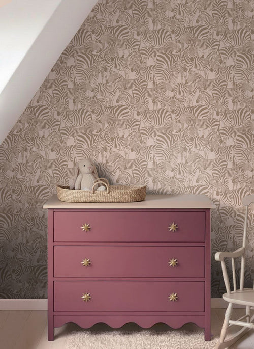 ESTAhome behang zebra's bruin en roze - 50 x 900 cm - 132215