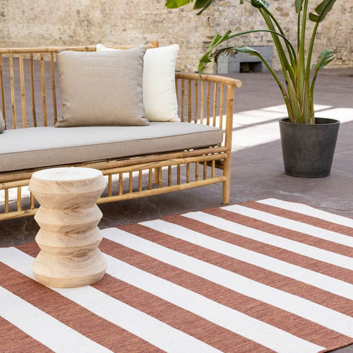 Eva Interior Buitenkleed Stripes roest/wit dubbelzijdig - 200 x 290 cm - vtwonen shop