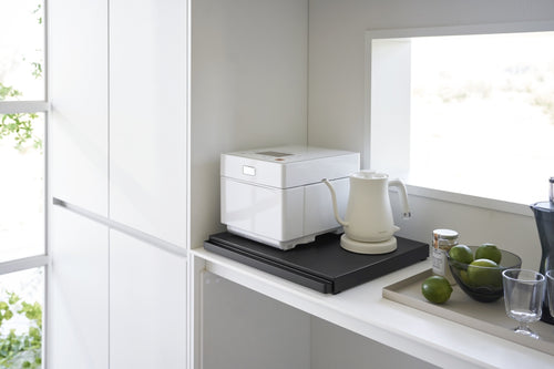 Yamazaki Uitschuifbare Keukenplateau - Tower - Zwart - vtwonen shop