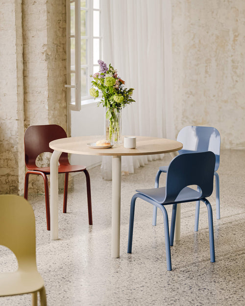 noo.ma Meko ronde eettafel 100 cm - eikenfineer en stalen frame