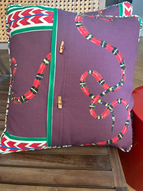 Catchii Kussen giddy snakes - vtwonen shop