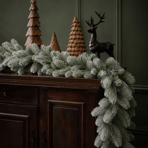 Black Box Trees Nagoya Guirlande - Kerstversiering voor Binnen met Bevroren Afwerking - Kerstslingers voor Schouw, Trapleuning of Deurpost - L180 x