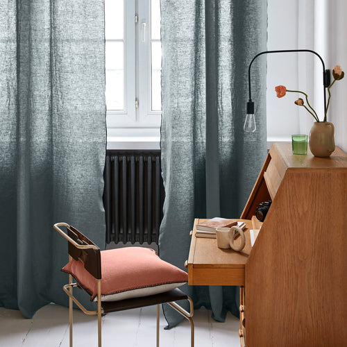 Madura Gordijn Carlina groen van grijze en zwarte hommel 200x280 cm