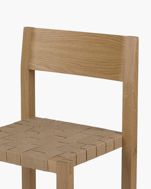 noo.ma Toli Chair - minimalistische eetkamerstoel, massief eiken, jute zitting