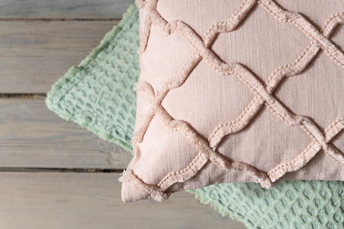 J-Line kussen Golvende Ruiten - katoen - lichtroze - vtwonen shop